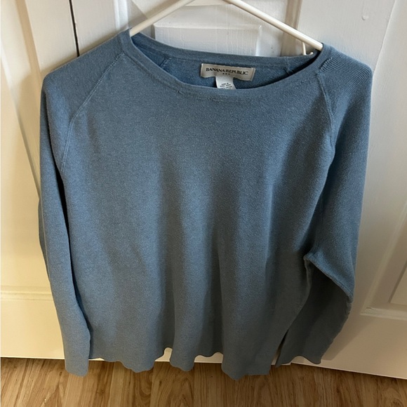 Banana Republic Mens XL Light Blue Sweater - Picture 1 of 3